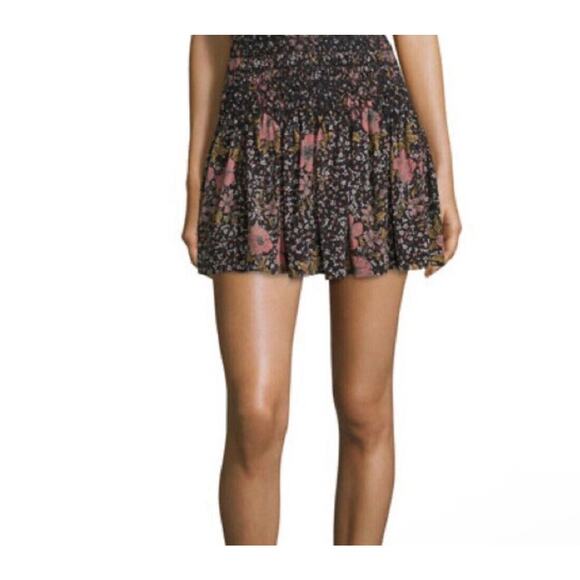 Zadig & Voltaire Silk Smocked Waist Mini Skirt Jesse Print in Noir XS (34) - Picture 1 of 6